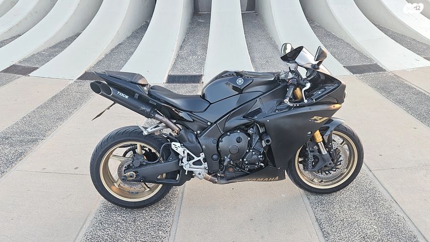 ימאהה YZF-R1