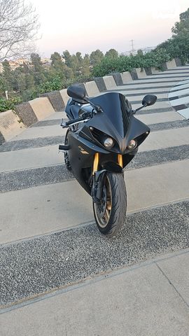 ימאהה YZF-R1