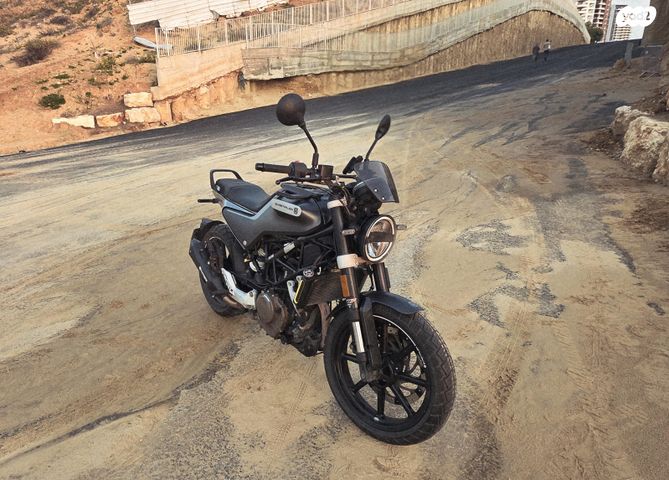 מודעת רכב הוסקוורנה SVARTPILEN 250