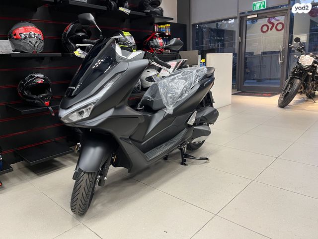 הונדה PCX 125