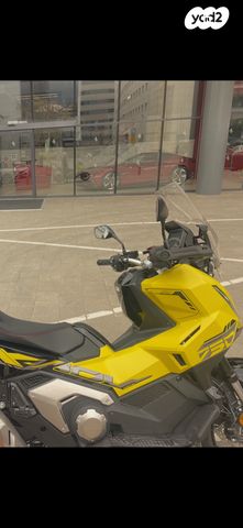מודעת רכב הונדה X-ADV750