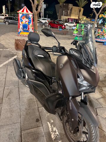 ימאהה X-Max 125 Black