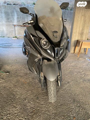 מודעת רכב קימקו דאון-טאון 350