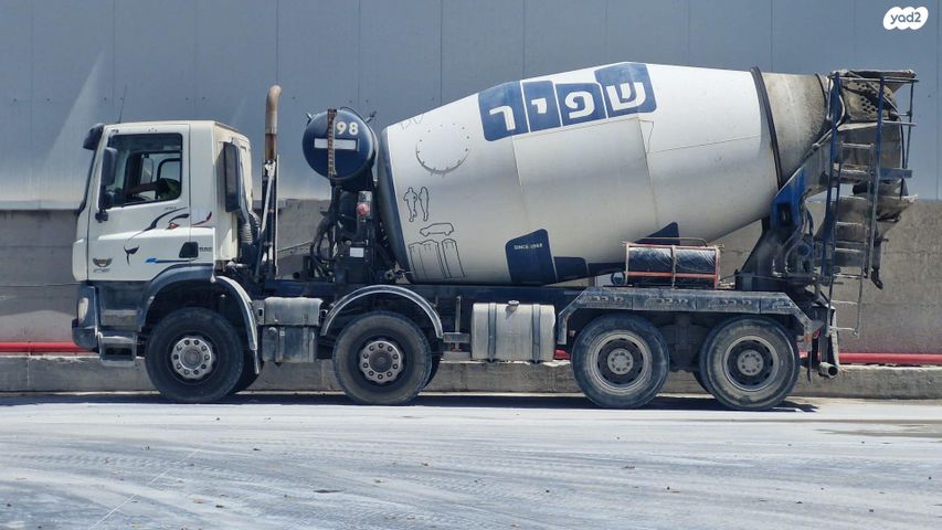 מודעת רכב דאף