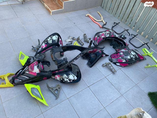 feedItemObj.data.row_1