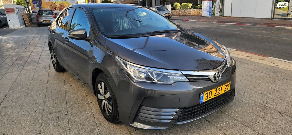 טויוטה קורולה