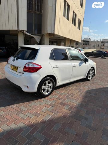 טויוטה אוריס