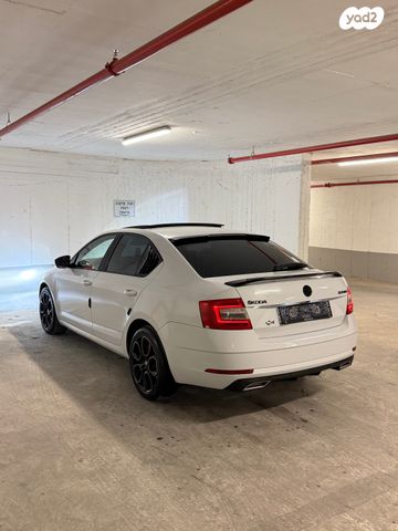 סקודה אוקטביה 