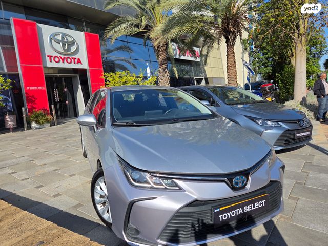 מודעת רכב טויוטה קורולה