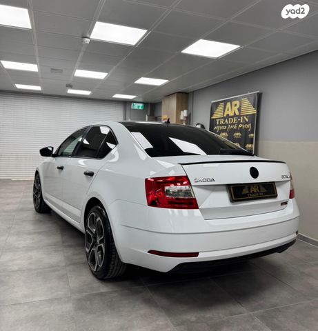 סקודה אוקטביה 