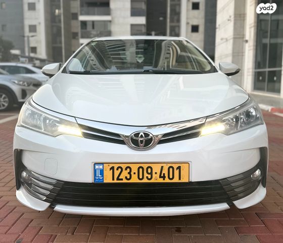 מודעת רכב טויוטה קורולה