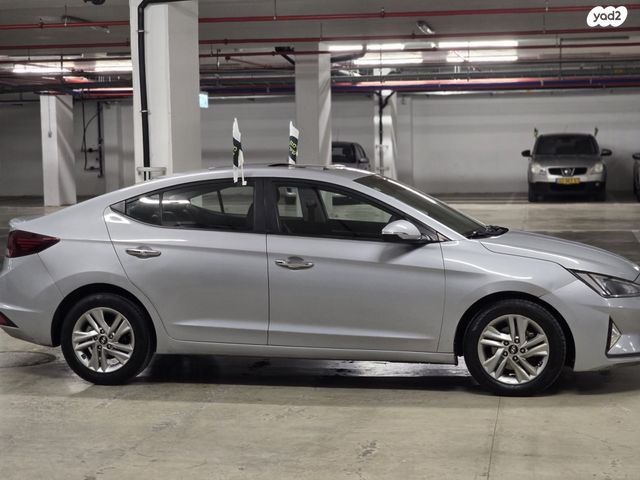 יונדאי אלנטרה