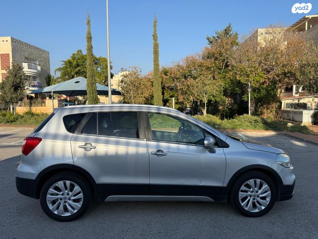 סוזוקי קרוסאובר