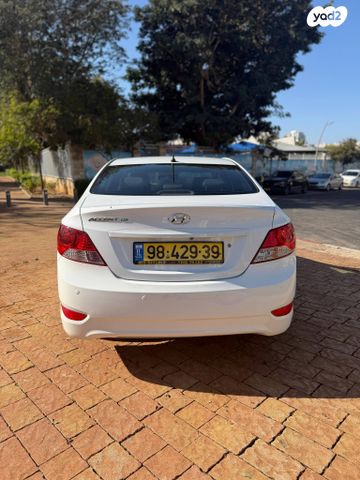 יונדאי אקסנט i25