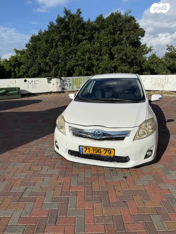 טויוטה אוריס