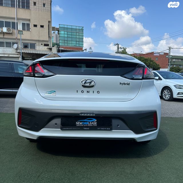 יונדאי איוניק