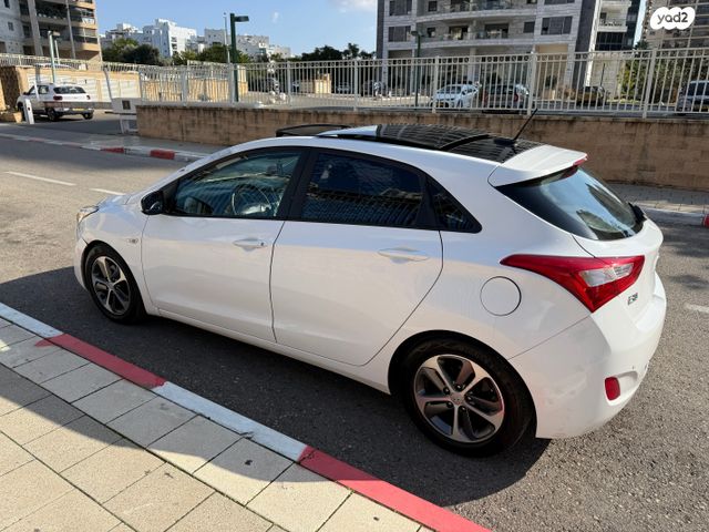 יונדאי i30