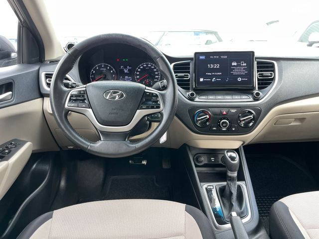 יונדאי אקסנט i25