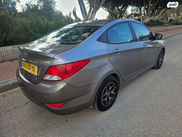 יונדאי אקסנט i25