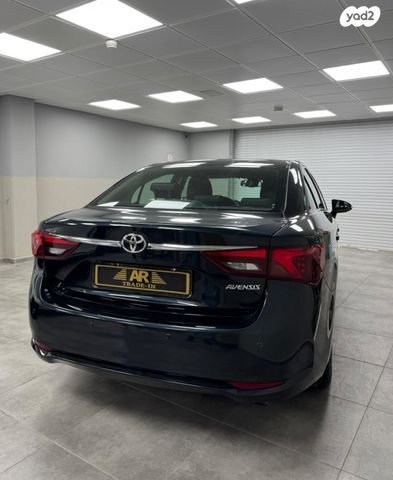 טויוטה אוונסיס