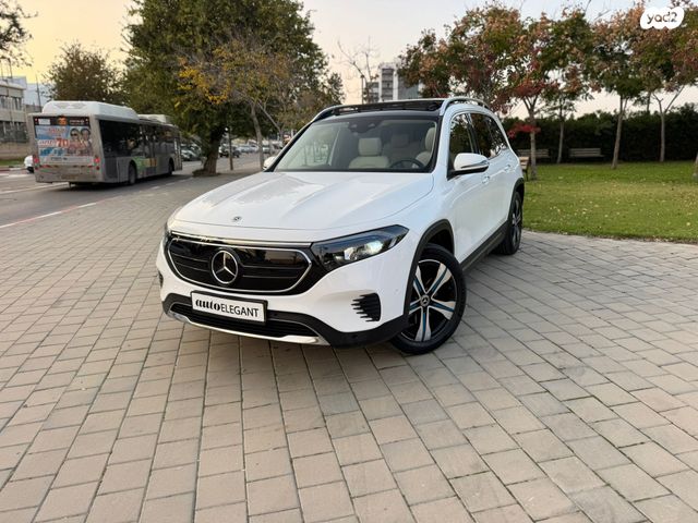 מודעת רכב מרצדס-בנץ EQB