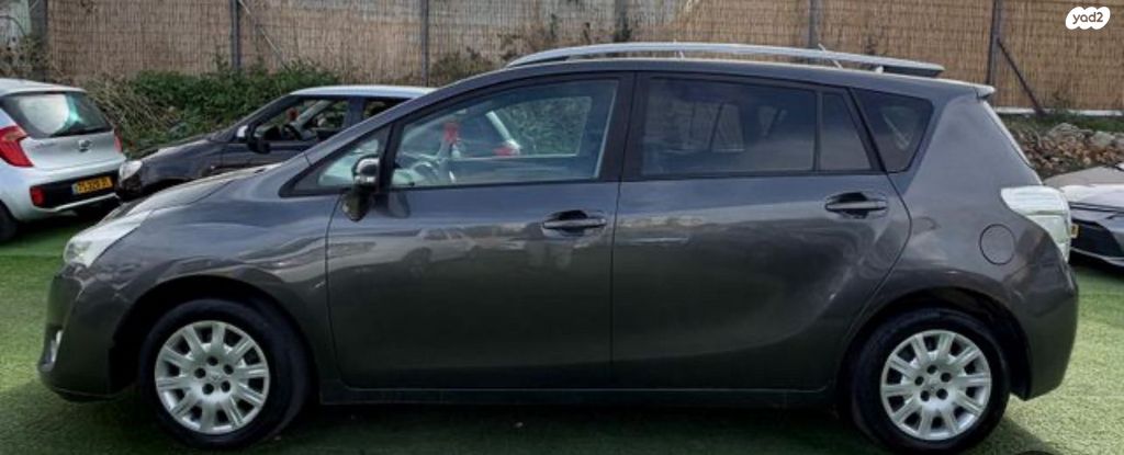 טויוטה ורסו