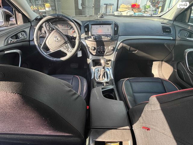 אופל אינסיגניה