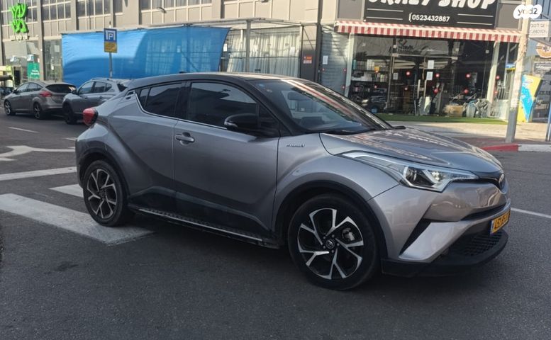 טויוטה C-HR