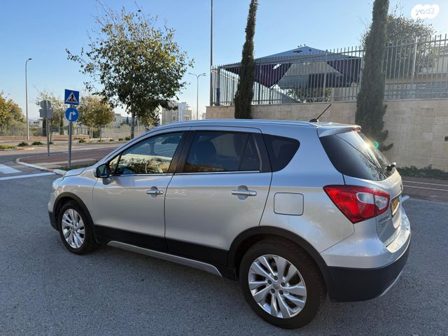 סוזוקי קרוסאובר