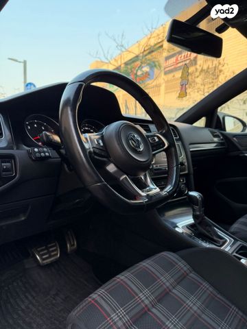 פולקסווגן גולף