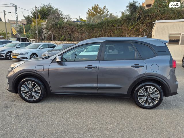 קיה נירו פלוס