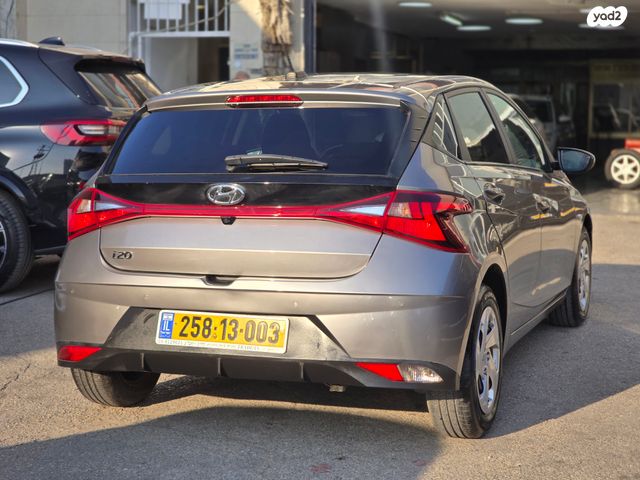 יונדאי i20