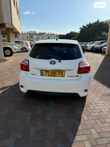 טויוטה אוריס