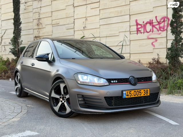 מודעת רכב פולקסווגן גולף