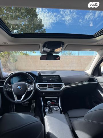 מודעת רכב ב מ וו סדרה 3 2