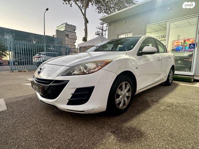 מודעת רכב מאזדה 3
