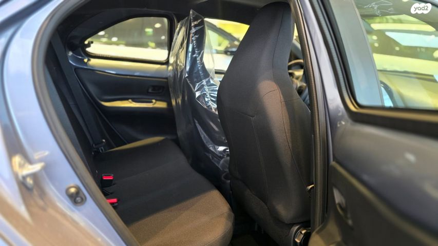 טויוטה אייגו X