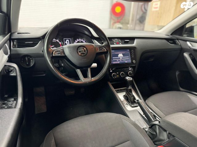 סקודה אוקטביה 