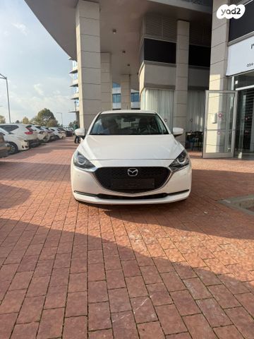 מודעת רכב מאזדה 2