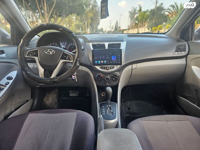 יונדאי אקסנט i25