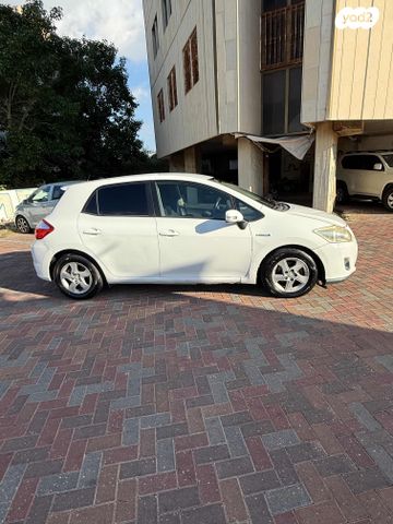 טויוטה אוריס