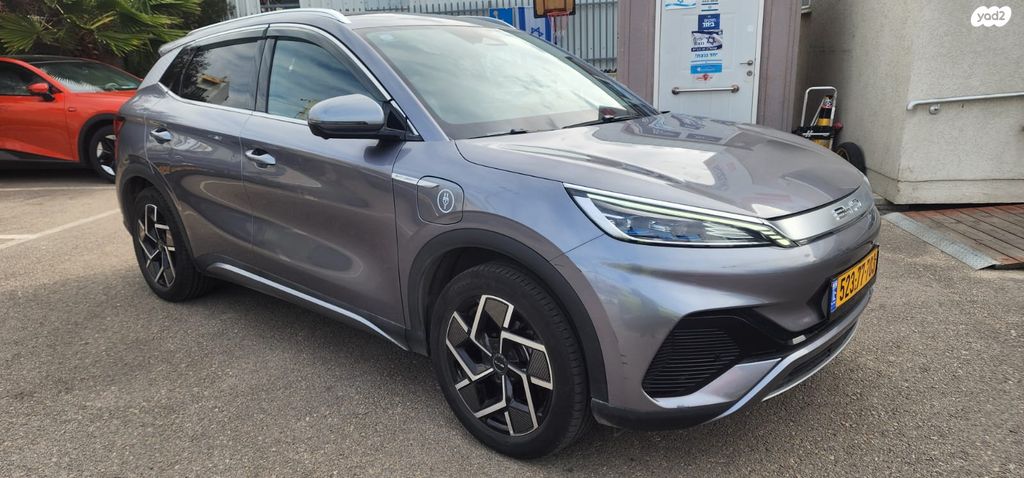 מודעת רכב בי.ווי.די אטו 3