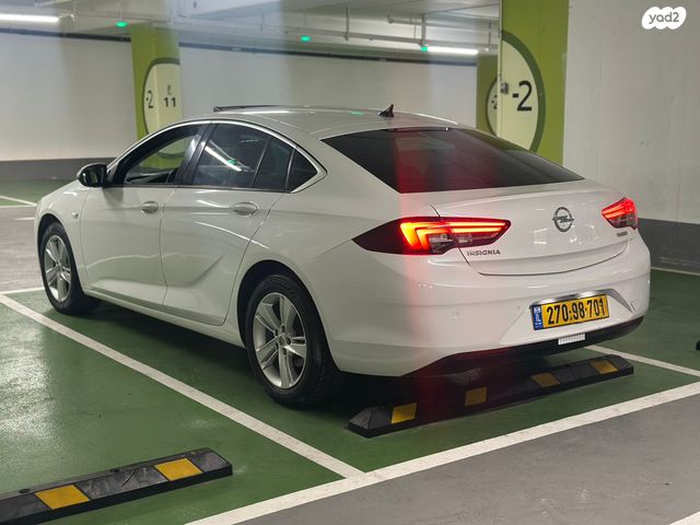 אופל אינסיגניה