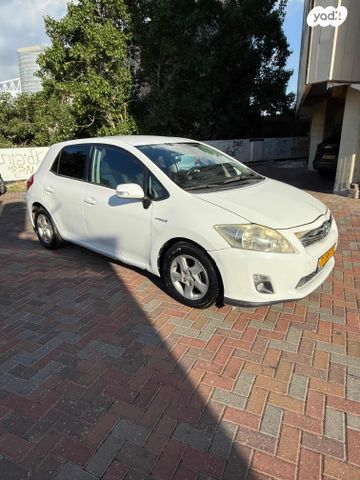 מודעת רכב טויוטה אוריס 1