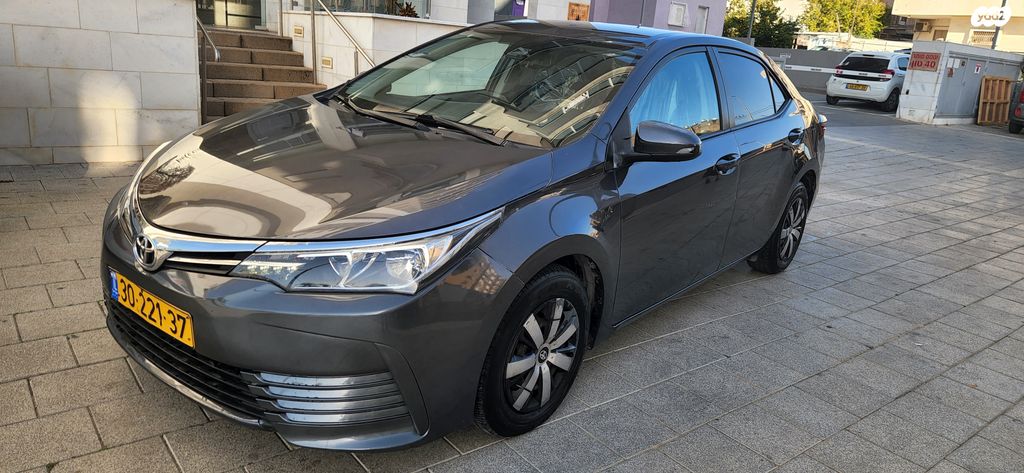 מודעת רכב טויוטה קורולה