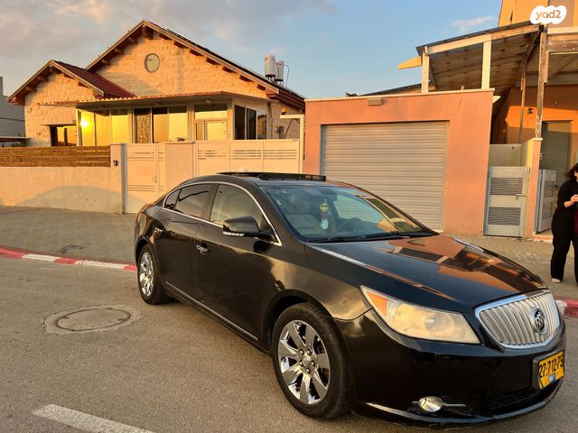 ביואיק לה-קרוס