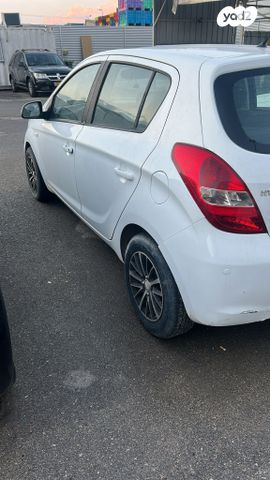 מודעת רכב יונדאי i20