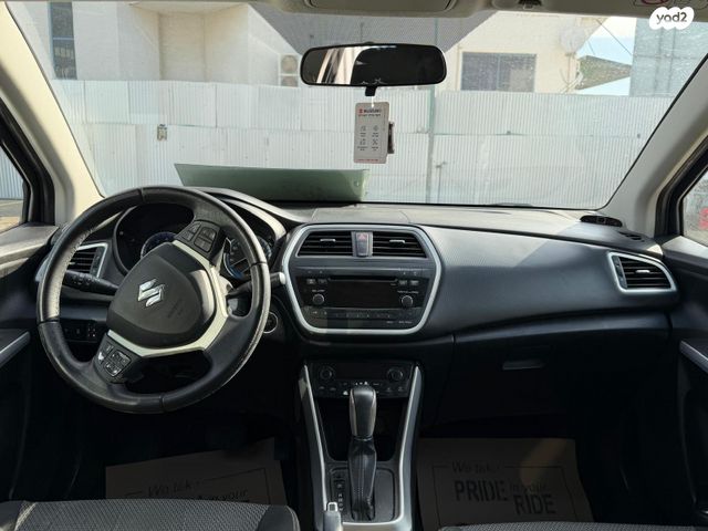 סוזוקי קרוסאובר