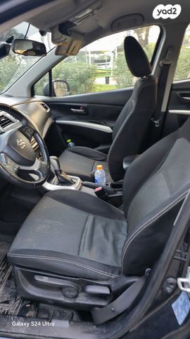 סוזוקי קרוסאובר