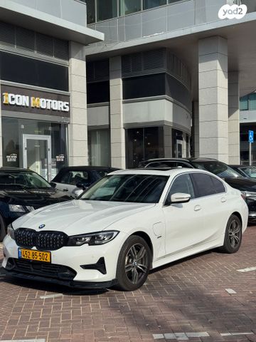 מודעת רכב ב מ וו סדרה 3 1